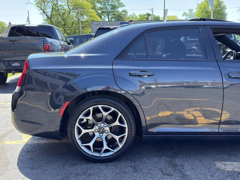 2018 Chrysler 300 S