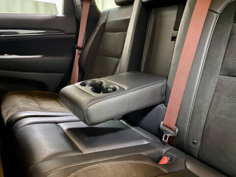 2020 Jeep Grand Cherokee SRT
