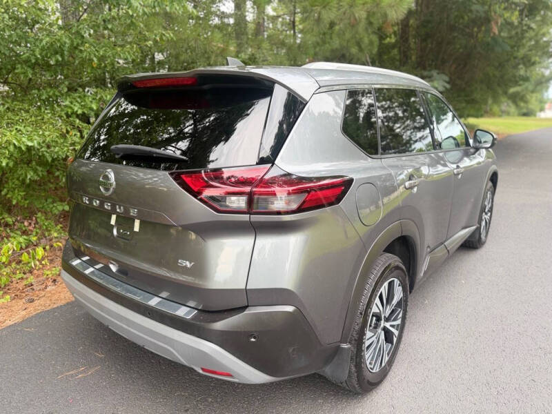 2021 Nissan Rogue SV