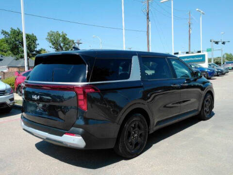 2025 Kia Carnival LXS