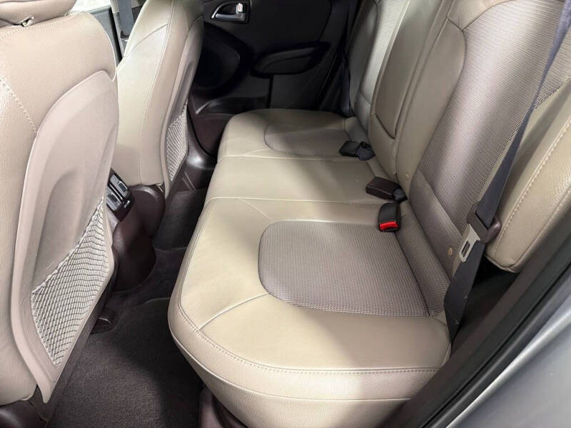 2015 Hyundai Tucson SE