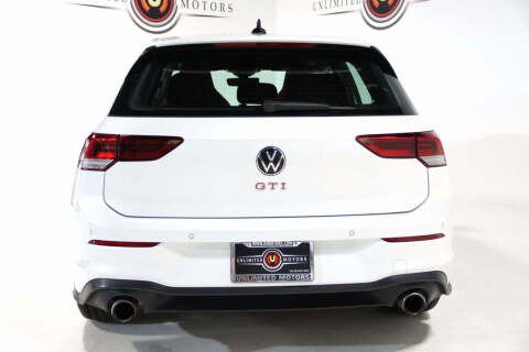 2022 Volkswagen Golf GTI SE