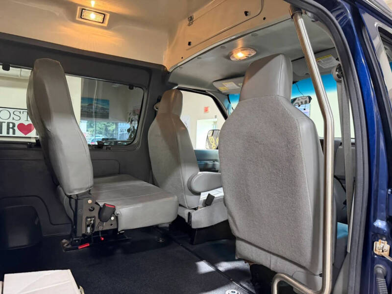 2013 Ford E-Series E-250