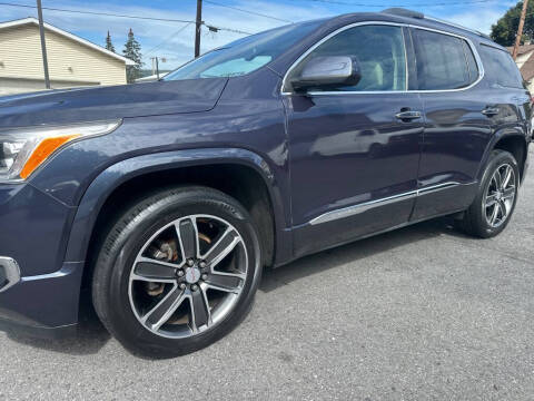2018 GMC Acadia Denali