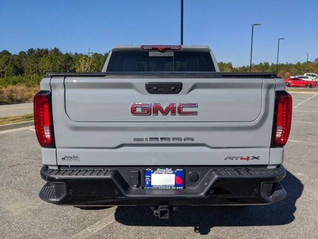2024 GMC Sierra 1500 AT4X