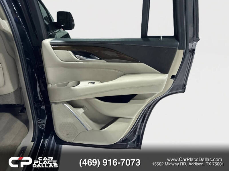 2019 Cadillac Escalade Luxury