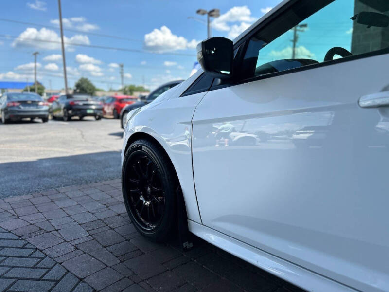 2017 Ford Focus ST