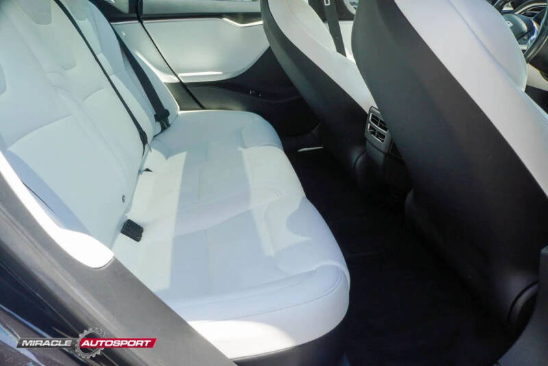 2017 Tesla Model S