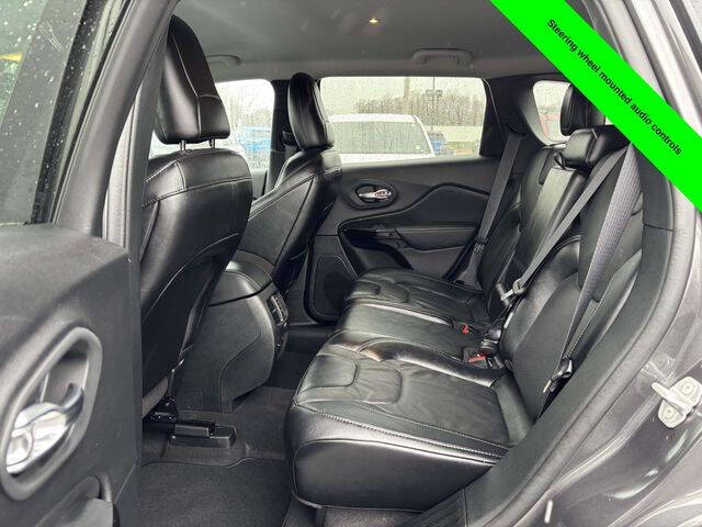 2023 Jeep Cherokee Altitude Lux