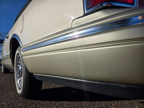 1997 Lincoln Town Car Executive