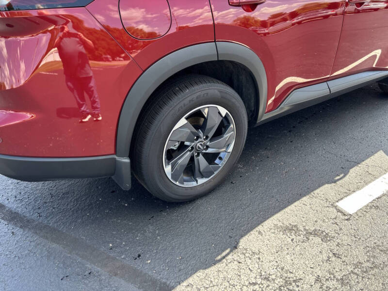 2025 Nissan Rogue SV