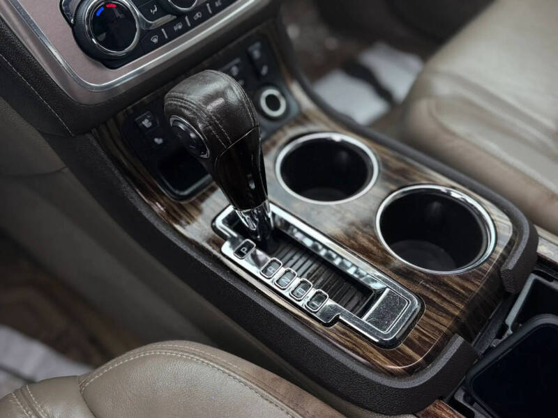 2013 GMC Acadia Denali