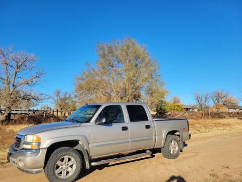 2005 GMC Sierra 1500 for sale at TNT Auto in Coldwater KS