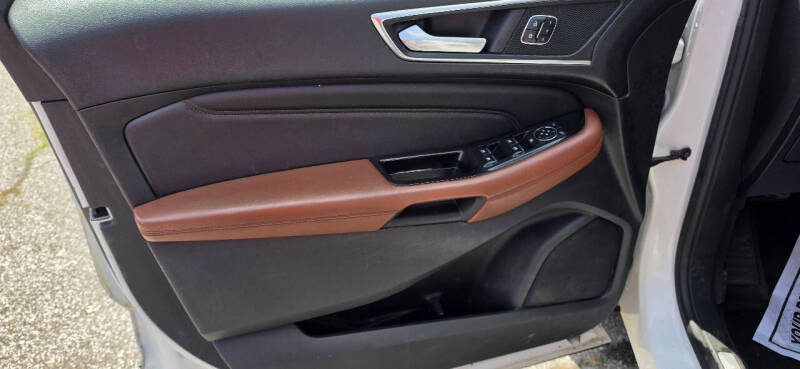 2016 Ford Edge Titanium