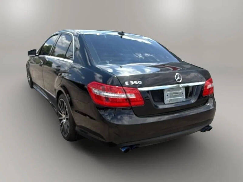 2011 Mercedes-Benz E-Class
