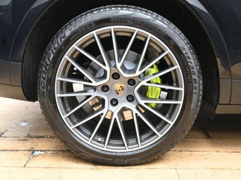 2019 Porsche Cayenne E-Hybrid