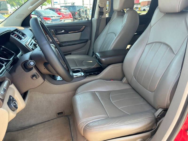 2013 GMC Acadia Denali