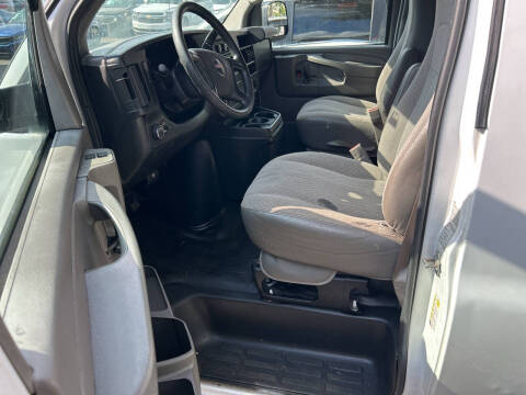 2015 GMC Savana 2500
