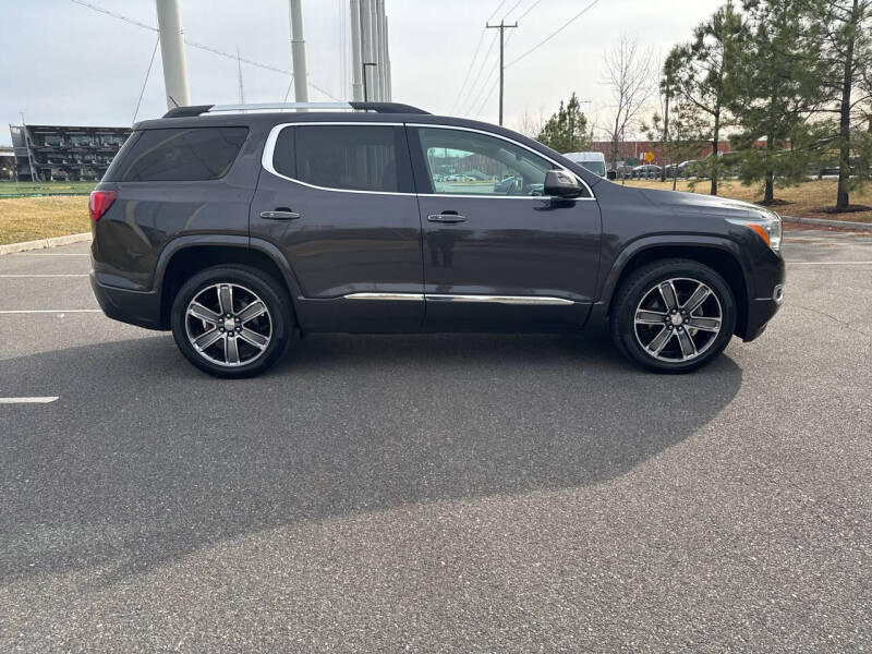 2017 GMC Acadia Denali
