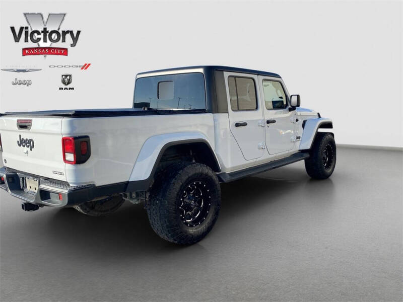 2020 Jeep Gladiator Sport