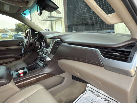 2016 Chevrolet Suburban LT