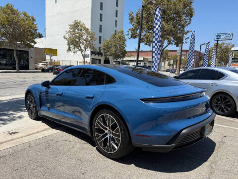 2022 Porsche Taycan