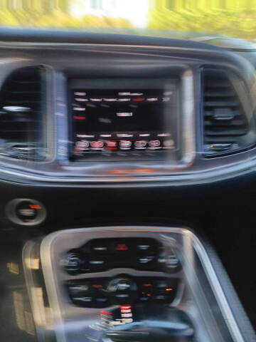 2018 Dodge Challenger SXT