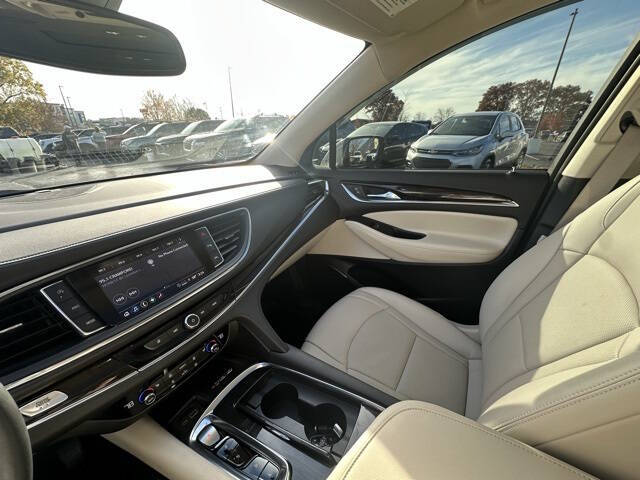 2024 Buick Enclave Essence