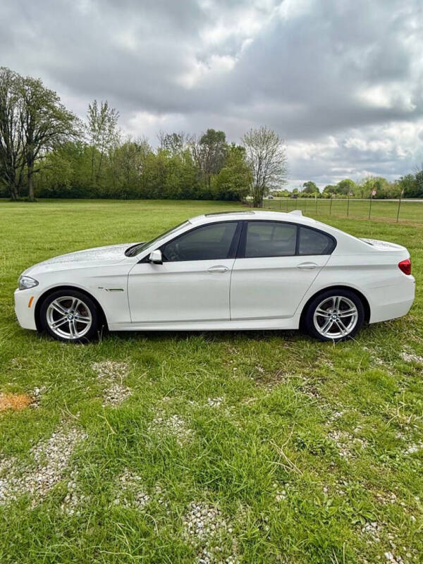 2016 BMW 5 Series 528i