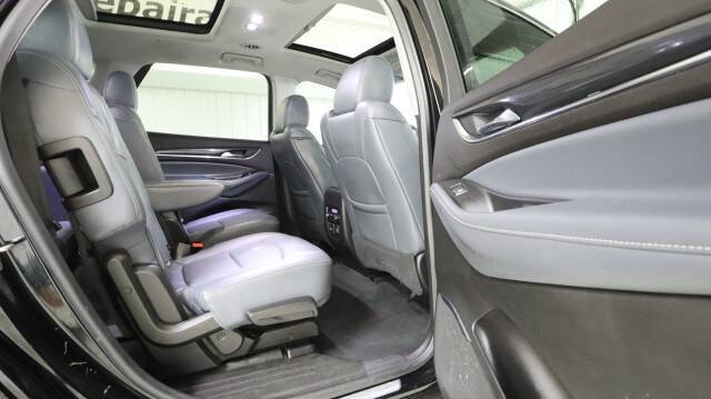 2021 Buick Enclave Essence