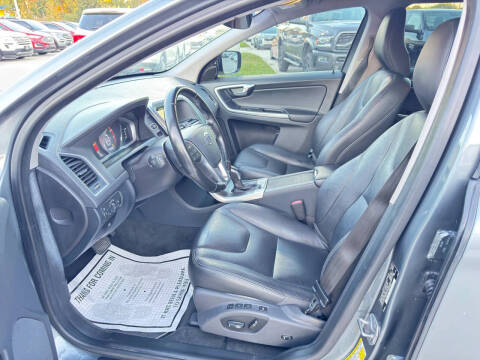 2016 Volvo XC60 T5 Drive-E Premier