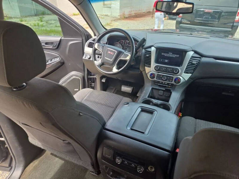 2016 GMC Yukon SLE