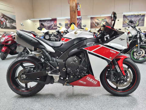 2012 Yamaha YZF-R1
