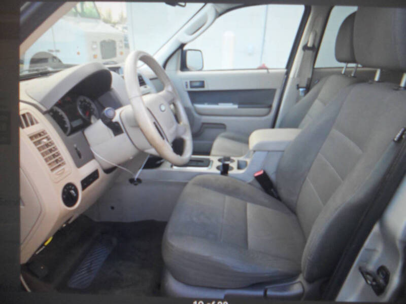 2009 Ford Escape XLT