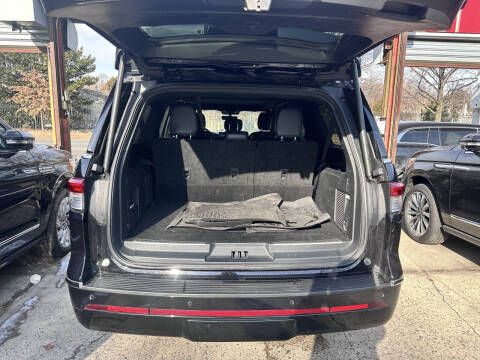2023 Lincoln Navigator L Standard