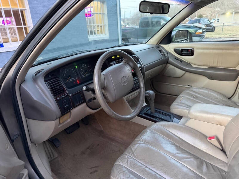 1999 Toyota Avalon XLS