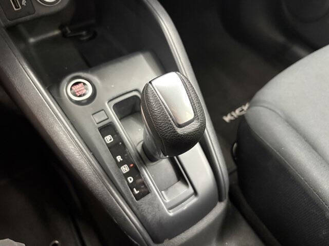 2023 Nissan Kicks S