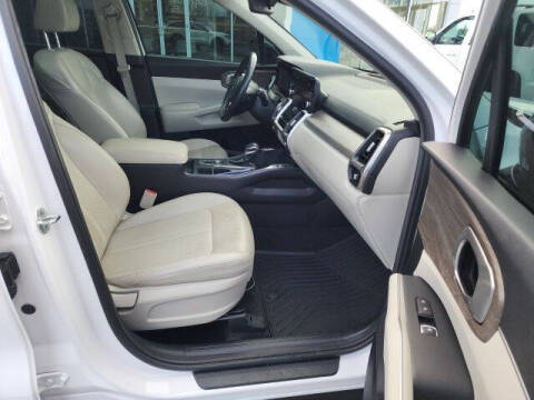 2022 Kia Sorento X-Line EX