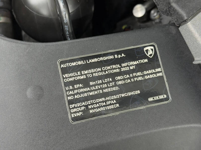 2022 Lamborghini Urus