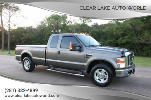 2009 Ford F-250 Super Duty for sale at Clear Lake Auto World in League City TX