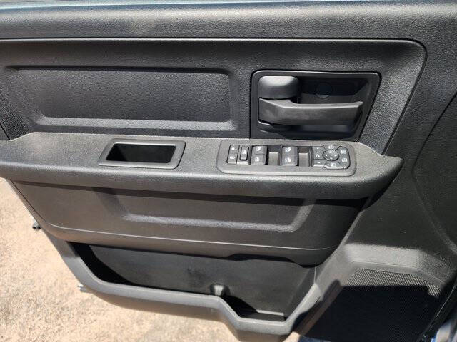 2026 RAM 2500 Black Express