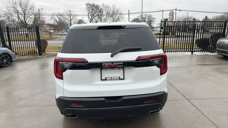 2023 GMC Acadia SLE