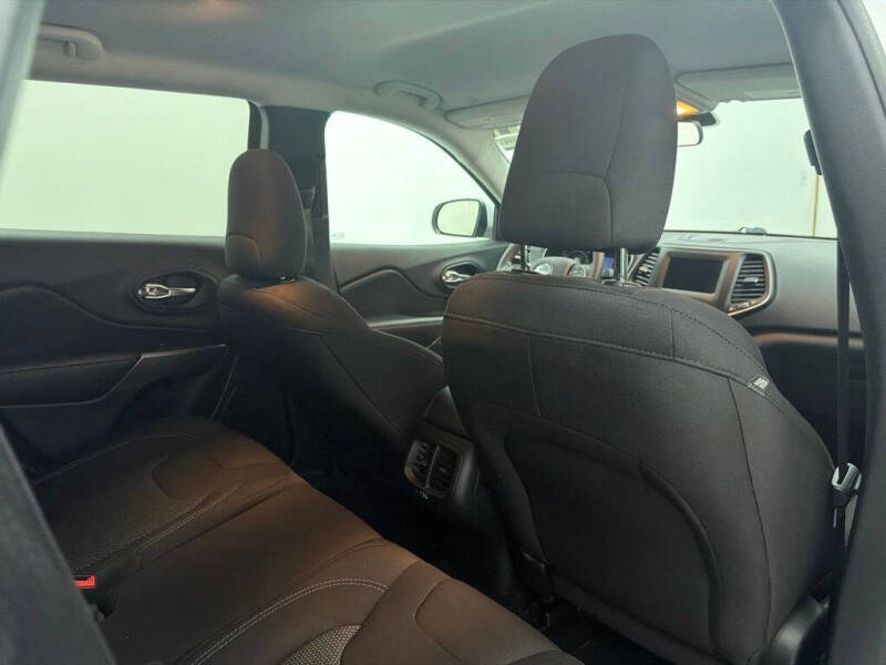 2020 Jeep Cherokee Latitude