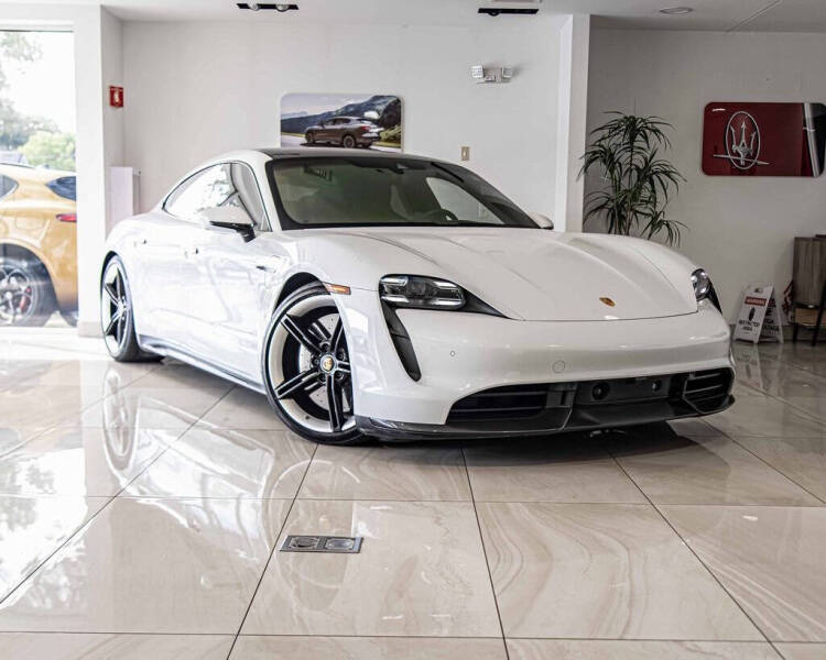 2020 Porsche Taycan Turbo S