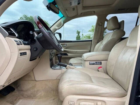 2013 Lexus LX 570