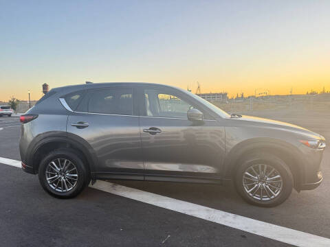 2017 Mazda CX-5 Touring
