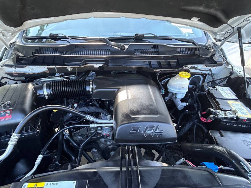 2021 RAM 1500 Classic SLT