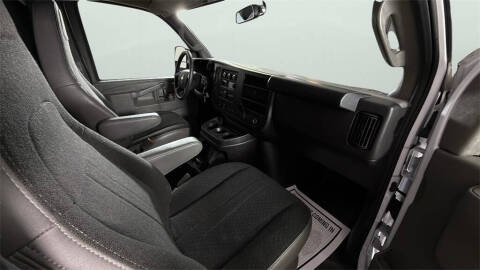 2024 Chevrolet Express 2500