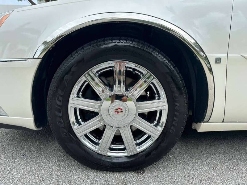 2008 Cadillac DTS Luxury I