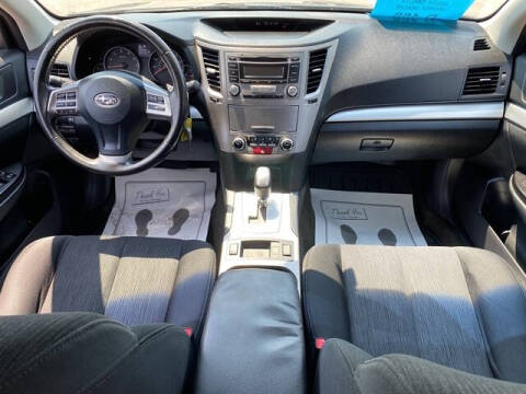 2013 Subaru Outback 2.5i Premium